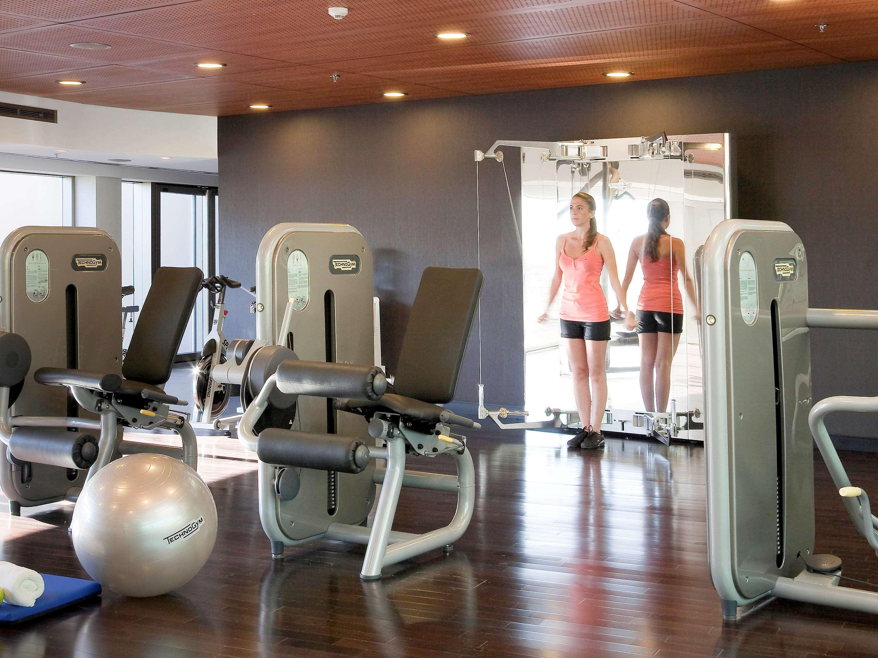 Hotel Pullman City Center โรซาริโอ ภายนอก รูปภาพ